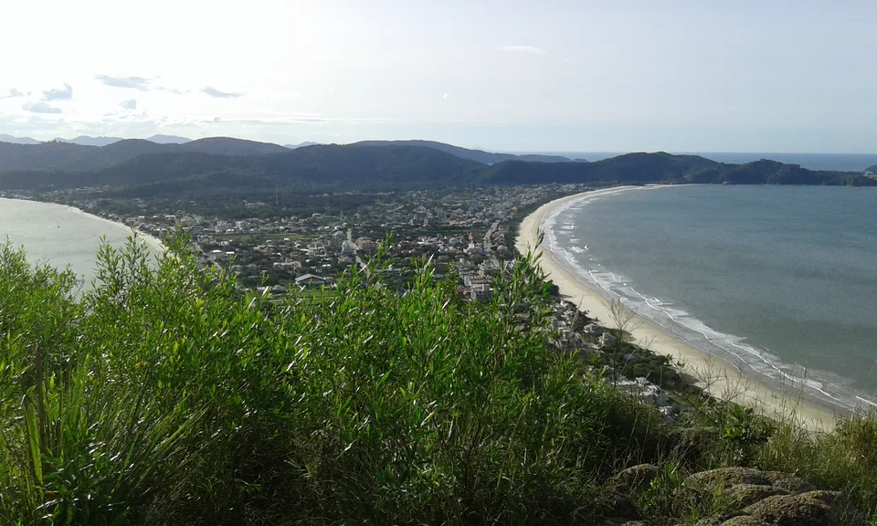 Vista de Bombinhas em Santa Catarina