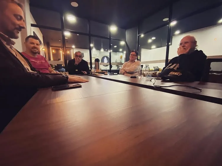 Reunião sobre empreendimento em Porto Belo